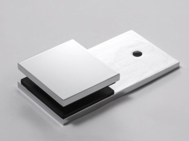 Chrome 180-degree bracket